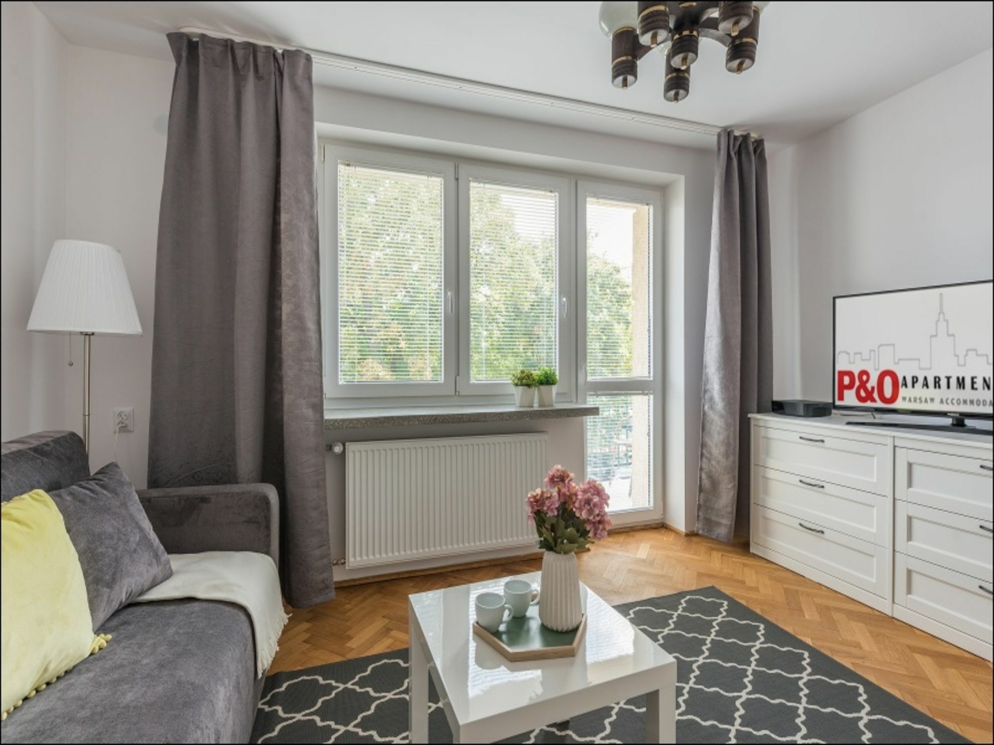P&O Serviced Apartments Pulawska Varşovia Exterior foto